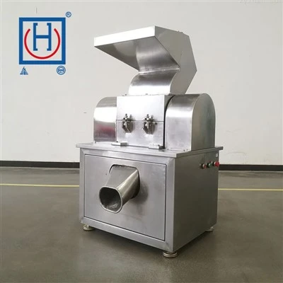 粗粒粉砕機